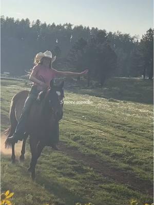 already excited for summer #horseriding #westernstyle #Summer #horseranch #duderanch #cowgirlsummer 