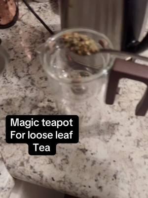 Magic teapot with magnetic strainer, kept my tea separate from the water, shown in the larger size #tiktokshopfinds #tea #looseleaf #teatok #cozy #cozyathome 