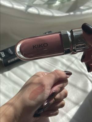 kiko milano in the shade pearly natural rose 🪩💗 #kiko #kikomilano #kikomilanolipgloss  #lipgloss #musthave #itgirl  #unboxing  @KIKO Milano 