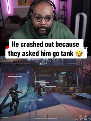 He crashed out because they asked him go tank 🤣 #eyegameuwatch #fyp #viralvideo #marvelrivals #gameplay #ps5 #xbox #tiktokgaming #funnyvideo #lol 