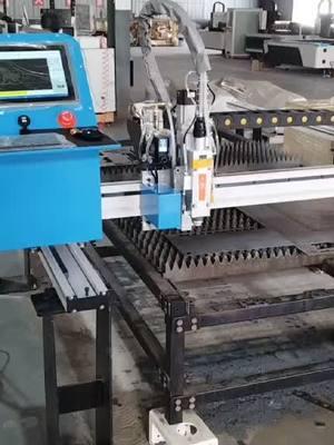 #laser #lasercuttingmachine #lasercutters #lasercutter Use air cutting, 3000W power to cut 4MM carbon steel, the cutting is smooth and burr-free