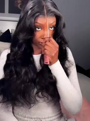 Effortless beauty with wear go wig, eeverything givessssss🥰💕 #hairvideos #fyp #blackgirlmagic #viralvideo #hairtrending #beginnerfriendlywig #gluelesswig #nogluewig #curlywig #hairtok