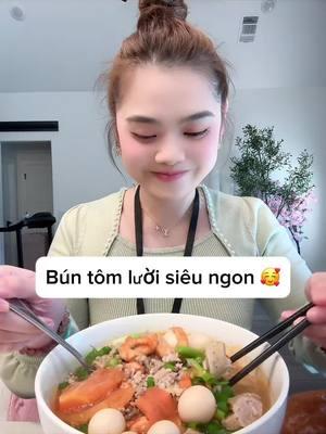 Bún tôm trứng cút ngon đỉnh 😆🩷 #banhbeokisu #vietnamese #vietnam #Foodie #video #eatwithme #usa🇺🇸 #xuhuong #viralvideo #lifeinvietnam 