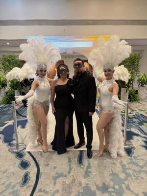 #CapCut #foryoupage #masqueradeball #blackonblack #trending #fyp #suitandtie #fypage #party #masquerade #cleanupnice #beautiful #Relationship #newyear @Samantha 