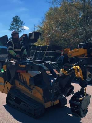 Team Work, Makes Dream Work ✨ #teamwork #chainsaw #treeclimber #vermeer #arborist #treeservice #alabama #treeindustry #carlton #stumpgrinding #equipment #skidsteer #pinetree #chipper #grapple #fyp 