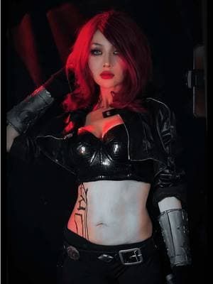 Me hoping they don’t get rid of Katarina’s tattoo 😞😞 #katarina #leagueoflegends #lolcosplay #leaguecosplay #leagueoflegendscosplay #katarinaleagueoflegends #elise #lol #noxus #arcane #arcaneleagueoflegends #fyppp 