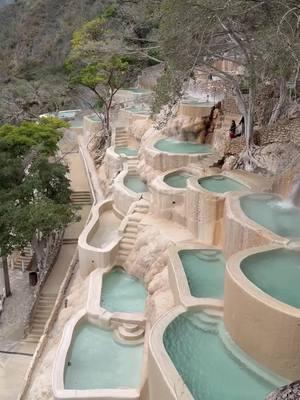 I took a day trip from Mexico City to Grutas Tolantongo. We left at 4am to get there early, before the crowds. I thought the pools (pozas) would be the main draw but baby, it was the heated river and caves! 🔥 truly a unique experience and worth the journey. Note, the hotel doesn’t accept reservations, walk-ins only  #grutasdetolantongo #grutastolantongo #grutastolantongohidalgo #mexicotravel #mexicotrip #visitmexico #naturalwonders 