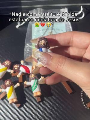 Solo confiamos en él, Amén! ✝️🥰🙏#god #jesuslovesyou #christiantiktok #fidgettoys #anxietyrelief #loveugift #fypシ゚viral #LittleJesusStatues #sharejesus #jesus #minijesus #encouragingothers #jesuslovesyou #jesusdecoration #faith #homedecor #specialgift 