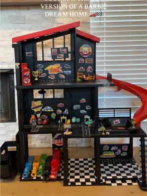 the boy version of a Barbie dream home 🏎️🏁 making the perfect parking car garage for all of Henry’s Disney Cars 🚘 anyone else love a little Lightening McQueen 😂 everything I used is in my amaz0n SF!! #boymom #toddlermom #momlife #toddlersoftiktok #cars #disneycars #lighteningmcqueen #fyp #foryou #MomsofTikTok #diyproject #diycraft #carsland #disneyland 