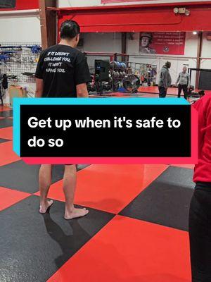 Knowing how to get up safely can be the difference between staying vulnerable and regaining control.  #streetselfdefense  #lasvegascombatacademy   #lasvegaskravmaga #kravmaga #levelUpJujitsu #bjj   #brazilianjujitsu #muaythai #mma #boxing #striking  #SelfDefense #boxingtraining #mmafighter #mma #warriormindset #creatorsearchinsights 