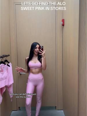 Trying on the sweet pink collection 🎀🤍  #aloyoga #sweetpink #alosweetpink #alo #haul #alohaul  #sweetpink #fyp #alosweetpink #haul #alotryonhaul #alohaul  