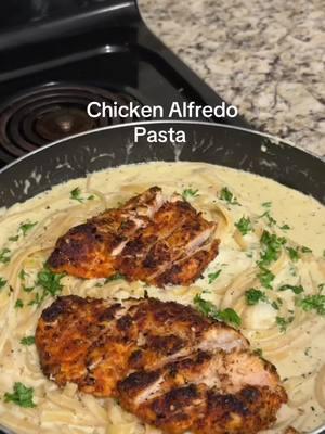 Scrumptious Chicken Alfredo Pasta 😋 #chickenalfredo #alfredopasta #chickenalfredopasta #creamypasta #pasta #EasyRecipe #Recipe #alfredo #alfredosauce #cookwithme #pastarecipe #easymeal #fettucinealfredo #fypシ #fypシ 