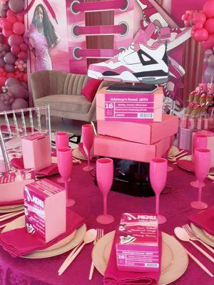 Pink Sweet 16💕💕💕 #sweetsixteen #pinklover #pinkParty #TSB #ThatsSoBrisha #Eventplanner #EventDesigner #CharlestonSC #foryou #4u #exploremore  