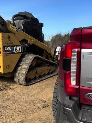 Cowboy cadillac #f450 #kingranch #fyp #ford #powerstroke #landclearing #caterpillar #cowboycadillac 