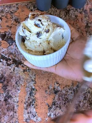 Easy rum and raisins ice cream #fyp #2025 #viral #tiktok #tiktok #fypシ #Jamaicanfood #icecream 