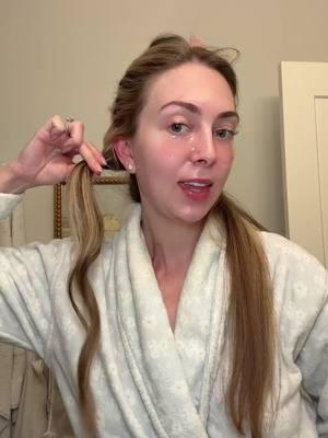 beachy waves part 3! save + practice and you will be a pro in no time! #curlingiron #curlingirontutorial #howtocurlyourhair #thehairdiaries #thd #howtocurlhair 