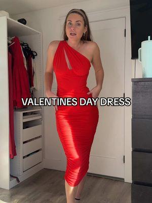 Valentine’s Day 👀❤️ #TTSDelightNow #reddress #corsetdress #TTSLevelUp 