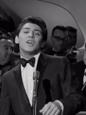 #ThrowbackThursday On the Danny Thomas show! 📺 Singing "Tonight My Love, Tonight"   #paulanka #live #throwback #tonightmylovetonight #dannythomas