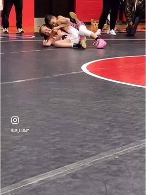 This girl surprises me everyday with her technique, her hard work and dedication shows when she’s on that mat. Thanks to the best coaches out there for always pushing her to be better 💪🏼🤼‍♀️  #wrestling #youthwrestler #girlsthatwrestle #girlsthatfight #kidsthatwrestle #shesabeast #sportsmom #cradle #judo #girlwrestling #champion #momlifeisthebestlife #biggestsupporter #herbiggestfan #blackboxx #sowa #shemakesmesoproud #fyp #foryoupage #motivation #nevergiveup #wrestlerway #wrestlingcradle 