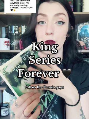 Replying to @booksandbud The King Series by @T.M. Frazier is so slept on and it’s still one of my very favorite dark romance series! #BookTok #romancebooktok #smuttok #spicybooktok #darkromancebooks #darkromancebooktok #darkromancerec #darkromancereads #darkromanceseries #kingseries #mafiaromancebooks #mcromance 