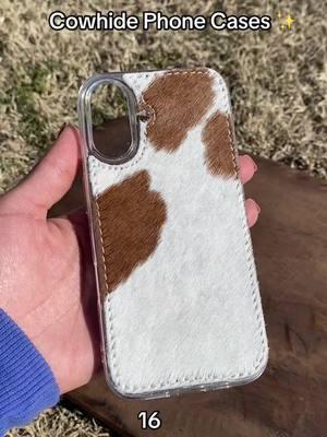 Available on our website:Western-Linens.com ✨ 📱 #westernstyle #phonecases #cowhide #fyp #dtx #westernlinens 