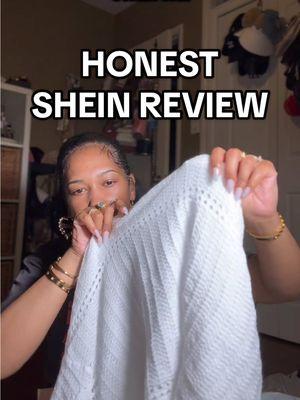 Honest SHEIN review! I bought this items for a tropical vacation. I am 5’8 165 pounds. 36d and i usually wear size 8 or 29 in pants. #sheinhaul #sheinreview 