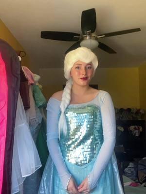 #elsa #elsacosplay #elsafrozen #elsafrozen2 #elsatravel #travelelsa #suitelsa #queenelsa #queenelsaofarandelle #arendelle #frozencosplay #elsacosplayfrozen #elsacosplayer #queenelsacosplay #frozen2cosplay #frozen2 #annaduet #frozen1 #partyprincess #partyprincessproblems #partyentetertainment #partyperformer 