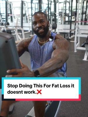 Listen Fam, I’m not saying that cardio is bad, but doing long durations of cardio is a terrible strategy for fat loss long term. The most efficient way to get rid of your stomach and love handles is to develop the knowledge and skills around nutrition that actually fit your lifestyle. In the gym you need to implementing strength training, focusing on progressing the exercises that you’re doing. When you do that consistently you will be able to finally get rid of your stomach that’s overlapping your belt when you sit down, & create a body that you can be proud of. If you need help with getting on the right track and your tired of trying all these unsustainable diet and approaches to get in shape, I want you to dm me the word “Nutrition”. #builttowin #unlockyourpotential #fatloss #fatlosscoach 