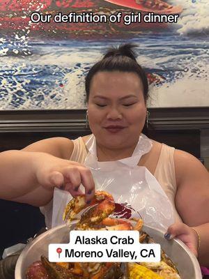 📍Alaska Crab in Moreno Valley. Make sure to check out the specials they have for each day! Soo good! #alaskacrab #seafood #seafoodboil #seafoodlover #shrimptok #shrimpboil #girldinner #girlsday #dinner #dinnertime 