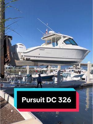 I sold this 2022 Pursuit DC 326 in Destin, Florida!  #pursuit #boating #dualconsole #boatride #floridaboating 