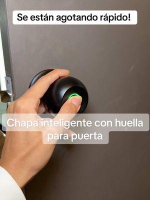 Replying to @Juan #chapadepuerta #chapa #chapainteligente #smartlock #smartlockdoor #fingerprintlock #chapaconhuella  #TTSDelightNow #giftguide #hispanictiktok #latinosenusa 