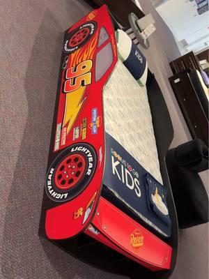 #disneycars #lightningmcqueen #fyp #radiatorsprings #kachow #carsmovie #pixar #hotwheels #collection #carsland #cars #carsoftiktok 