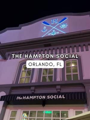 The Hampton Social has a coastal-inspired menu with multiple locations across the US! 🦞 #thingstodoinorlando #orlandofood #bestfoodorlando #thehamptonsocial 