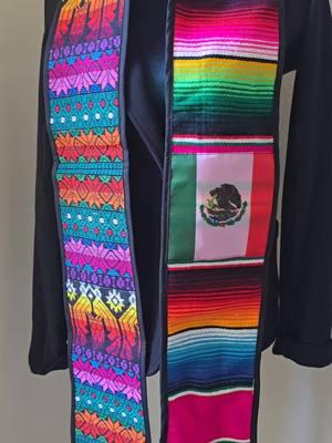 saviaguate.com #mexicansash #sarapesash #graduationsashes #mexicanflagsash #guatemalanmexicanclassof2025 #classof2025sash