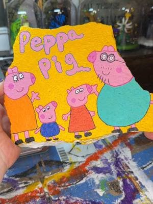 Replying to @baby.face.lauryn0 here’s a peppa pig brick 💜 #brickart #cartoon #peppapig #gardendecor 