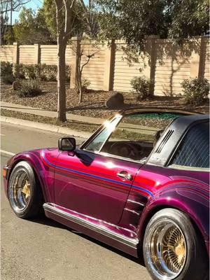 Cruisin therapy ✨ #sanjose #porsche #porsche911 #lowriders #sharksidecc #sanjoseca #lowandslow #lowriderlifestyle #lowriding #southbayvisions 