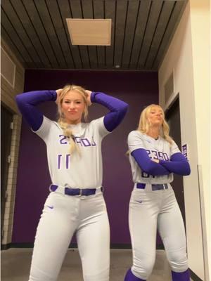 More softball tiktoks🤭 @Emily Darwin #gcusoftball #gcu #ncaasoftball #fyp #mediaday 