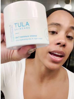 Winter skin? Not on TULA 24-7 Moisture Intense Cream’s watch!🧴❄️ @Chanel #winterskin #hydration #TULAPartner 