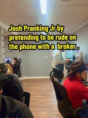 Pranking JR  #moreno #funny #latinos #noncdlhotshot #camioneros #beaumonttx #cdllife #noncdltruck #hotshotenespañol #hotshottrucking #cdllife #bossprank #fyp #prank #foryoupage 