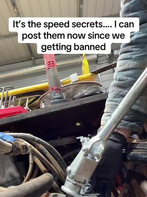 Second job I swear. #racing #dirttrack #ifykyk #latemodel #race #dirttrackracing #ban #banned #secrets #secret #donttell #funny #fyp 