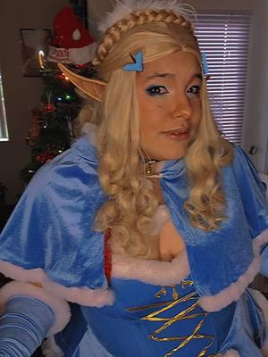 like get the hint, now that I'm free. I dont need to deal with it anymore #zeldacosplay #xmaszelda #legendofzelda #xmascosplay 