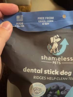 Y’all go check out @Shameless Pets and their awesome products!  I just got this in the mail today… and my pup absolutely loves them!  Link is the the description, Also it’s in my showcase.  Get yours today and your pup will be just as happy.   #fyp #foryoupage #bandittheshollie #happypup #greatproducts #bordercollie #germanshepherd #gsdoftiktok #sholliesoftiktok #dogtreats #link #alabama 