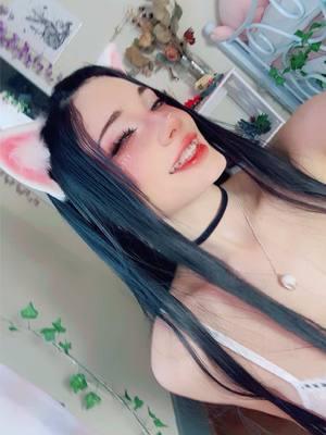 What do you think? Dark hair yes?🖤 #fyp #foryoupage #foryou #egirlaesthetic #egirl #animegirl #nekogirl #catgirl #makeup #egirlmakeup #cosplaygirl #softgirl #cosplay 