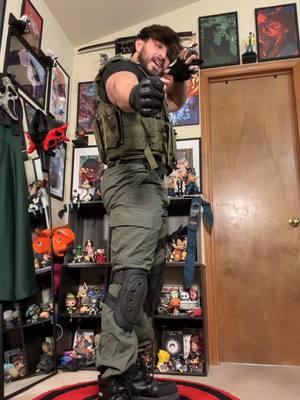 💘 #re3 #carlosoliveira #carlosoliveiracosplay #tacticalgear #tacticalcosplay #fypシ #cupiddance 