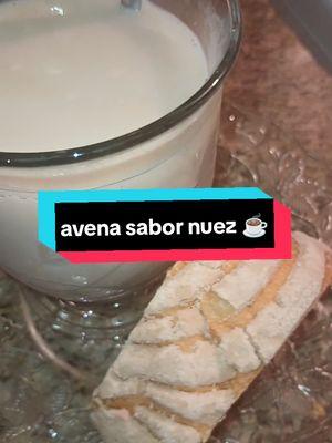 una bebida calientita para estos fríos ❄️☕ #atoledeavena #atoledeavenaynuez #bebidacaliente #atole #recetitas #pequeñasrecetas #recipesforyou #recipeshare #foryou #foryoupage 