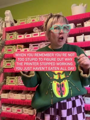 The amount of meltdowns I’ve had over very simple things because I’ve been in adhd hyper focus mode and forgot to eat all day…. I am a delicate little ecosystem! Reminder that eating, resting, drinking water, listening to your body are all just as important as whatever you’re currently doing (actually more!) quit trying to pour from an empty cup and go eat a snack! Something will always be better than nothing! . #smallbusinesscheck #artrepreneur #shopifyseller #smallbusinessowner 