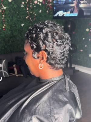 #pixiecut #savannahhairstylist #orlandohairstylist #northcarolinahairstylist #atlhairstylist #hinesvillehairstylist #pixiecuthairstyle #pixiecutblackwomen #pixiecuttutorial 