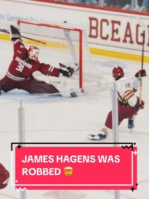 Potential 2025 1st overall pick James Hagens was ROBBED by Harvard tendy Ben Charette 🤯 (via @MS Films) #NHL #fyp #hockey #collegehockey #bostoncollege #harvard #jameshagens 