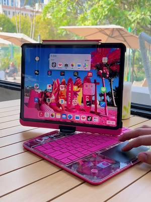 Perfect keyboard, transparent rotating pink keyboard. #iPad keyboard #iPad case #Rotating keyboard #New iPad keyboard #iPad #iPad Pro #Multifunctional iPad keyboard