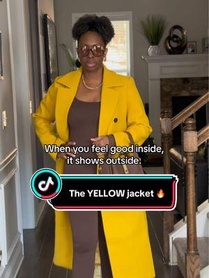 The way this jacket is boosting my confidence 🫶🏾 I’m here for it #coat #winterattire #yellowjackets #bossbabe #longjacket #coatseason #coats 